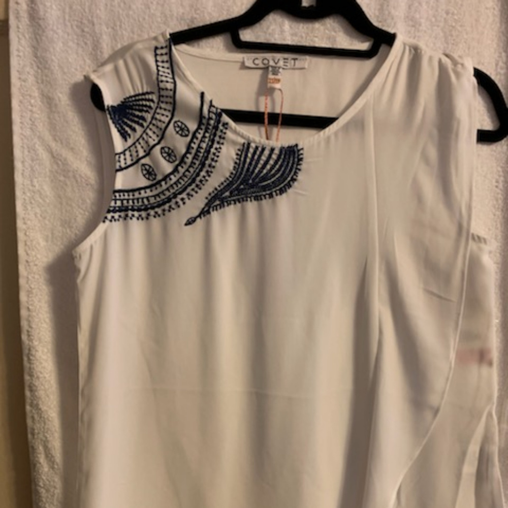 White Blouse With One side Navy blue design